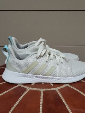 adidas Women's White Sneakers with Cream Stripes and Light Blue Heel